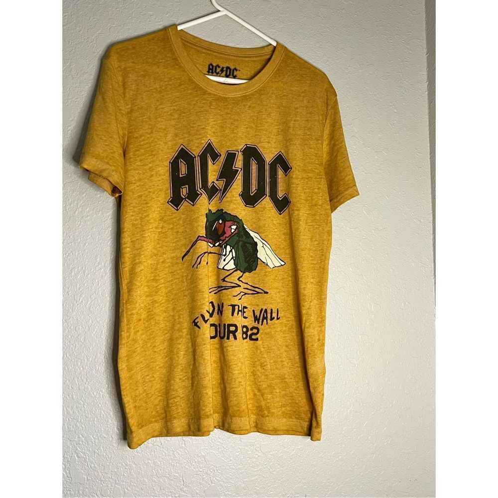 Men's LUCKY Brand ACDC Fly On the Wall Tour '82 Short Sleeve Burnout Shirt S